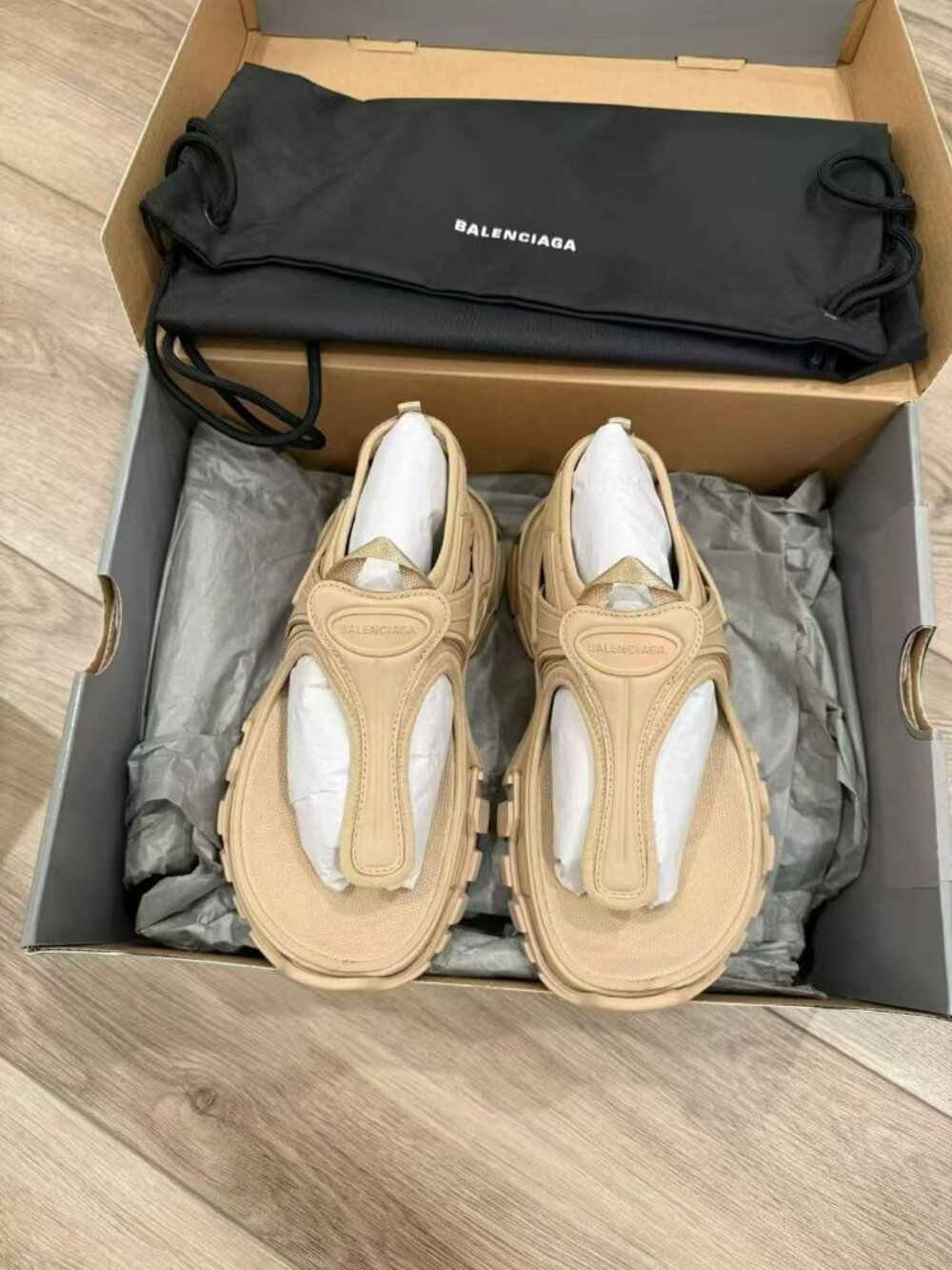 NIB Authentic Balenciaga Track Metallic Nude Thong Sandals - Picture 1 of 6